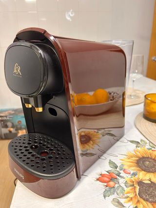 Cafetera Nespresso Philips