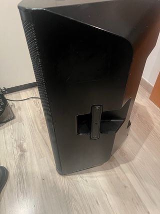 Altavoz Yamaha DXR15 Negro para piezas