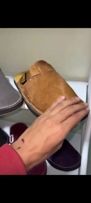 Sandalias y zuecos Unisex