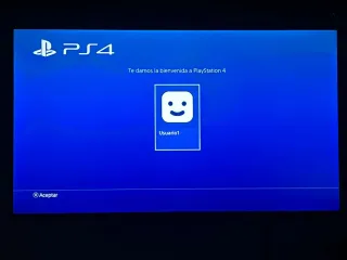 Consola PS4 Slim Negra + Mando