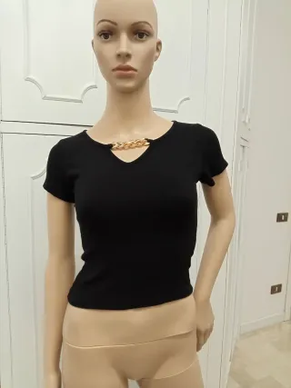 Maglia elasticizzata nera