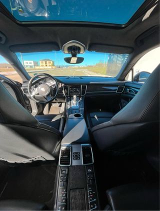 Porsche Panamera Turbo