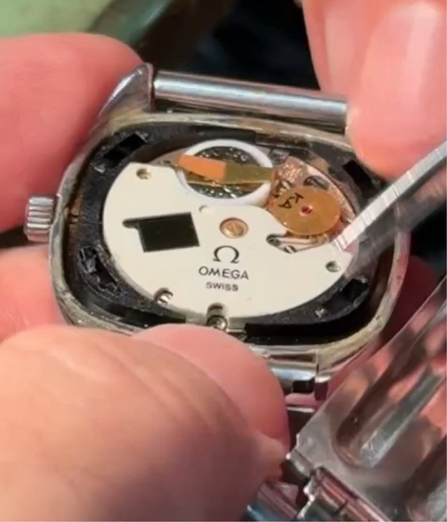 Omega Constellation Quartz 33mm 1980s