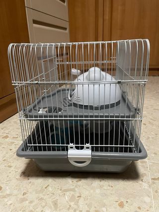 Jaula para hámster blanca y gris