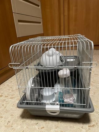 Jaula para hámster blanca y gris