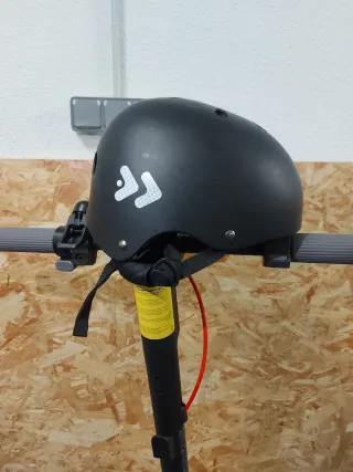 Patinete Eléctrico Xiaomi + Accesorios de Segurida