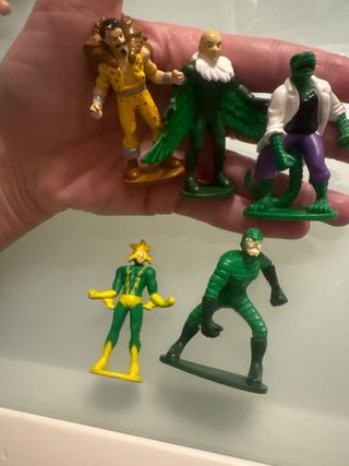 Lote 5 Figuras Marvel Villanos