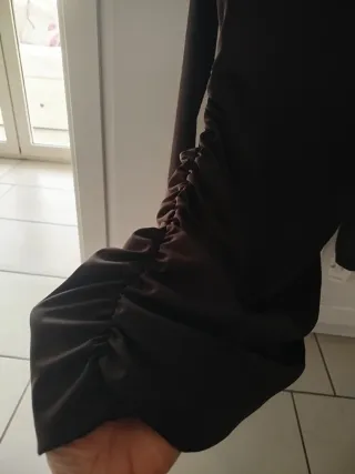 Vestito aderente marrone