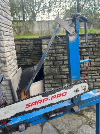 Soporte para motosierra