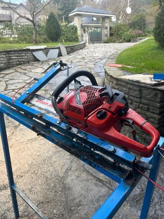 Soporte para motosierra