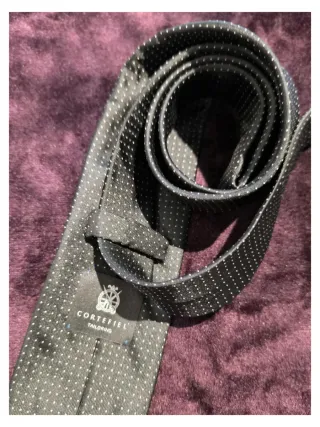 Corbata negra con puntos blancos Cortefiel