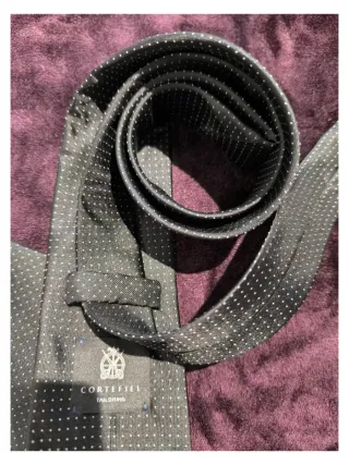 Corbata negra con puntos blancos Cortefiel