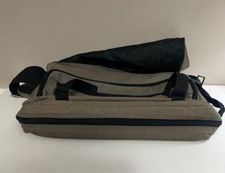 Bolso Maletín Portátil Dockers en verde militar.