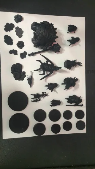 Miniaturas Trench Crusade estilo Hollow Knight