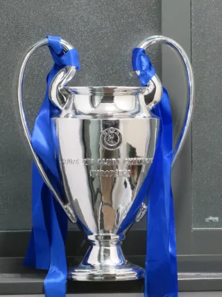 Trofeo Champions League 44 cm.