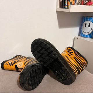 Botas de agua infantiles con dibujo de tigre. T31