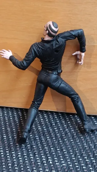 Figuras Neo y Agente Smith Matrix años 2003