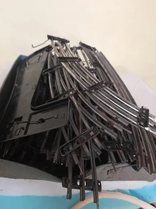 Tren antiguo de hojalata