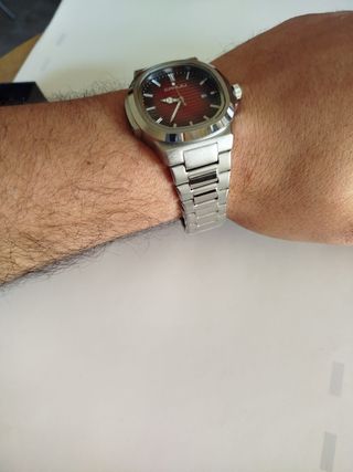 Reloj Nautilus rojo 42 mm – acero inoxidable
