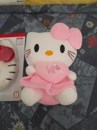 NUEVO.Funda-bolso Kitty DS y Peluche Kit