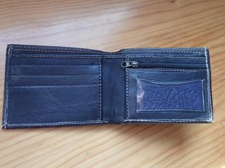 Cartera de piel de camello hecha a mano