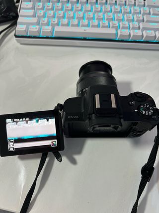 Canon EOS M50 + Objetivo 15-45mm IS STM