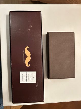 Set Pajarita y Tirantes Burdeos Núñez de Arenas