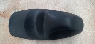 Asiento Kymco Grand Dink 300
