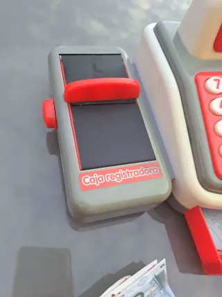 Caja registradora de juguete con calculadora