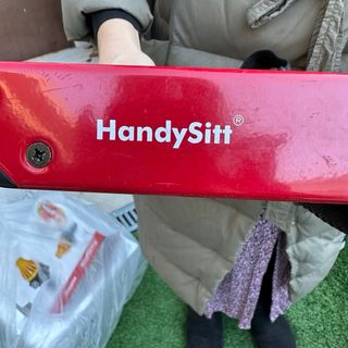 Trona Stokke HandySitt madera y rojo