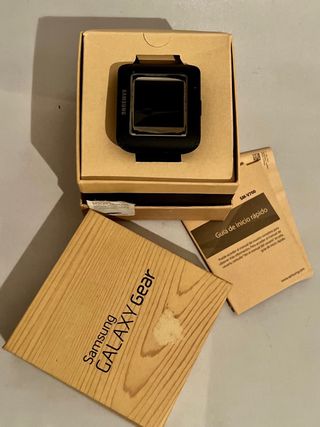 Lote Samsung: Hoverboard e Smartwatch AVARIADOS