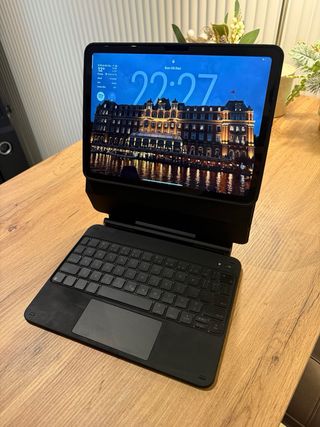 iPad Air M3 11* 128GB WiFi Plata / ESR Teclado US