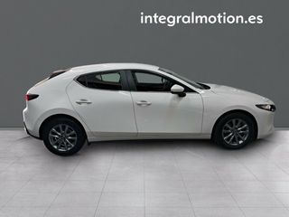 Mazda 3 2.5L E-SKY G MHEV 103kW Prime-line