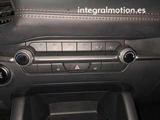 Mazda 3 2.5L E-SKY G MHEV 103kW Prime-line