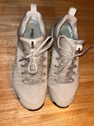 Nike Metcon Free 6 Beige