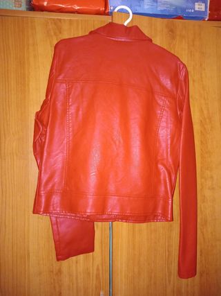 Chaqueta 42 impermeable Monique roja