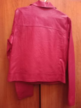 Chaqueta 42 impermeable Monique roja