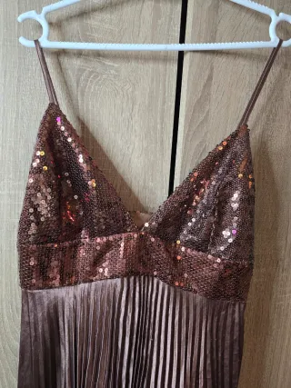 Vestido de fiesta con lentejuelas