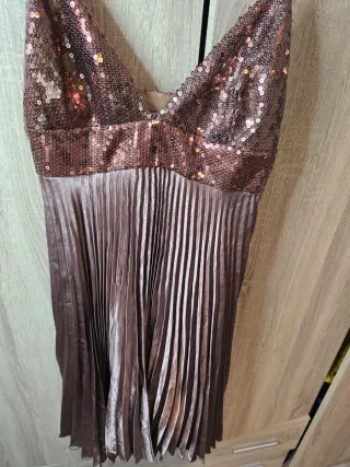 Vestido de fiesta con lentejuelas