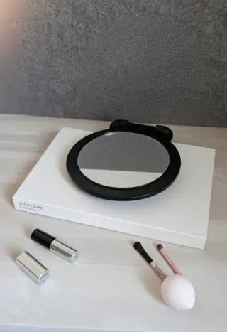 Espejo Oriflame Negro