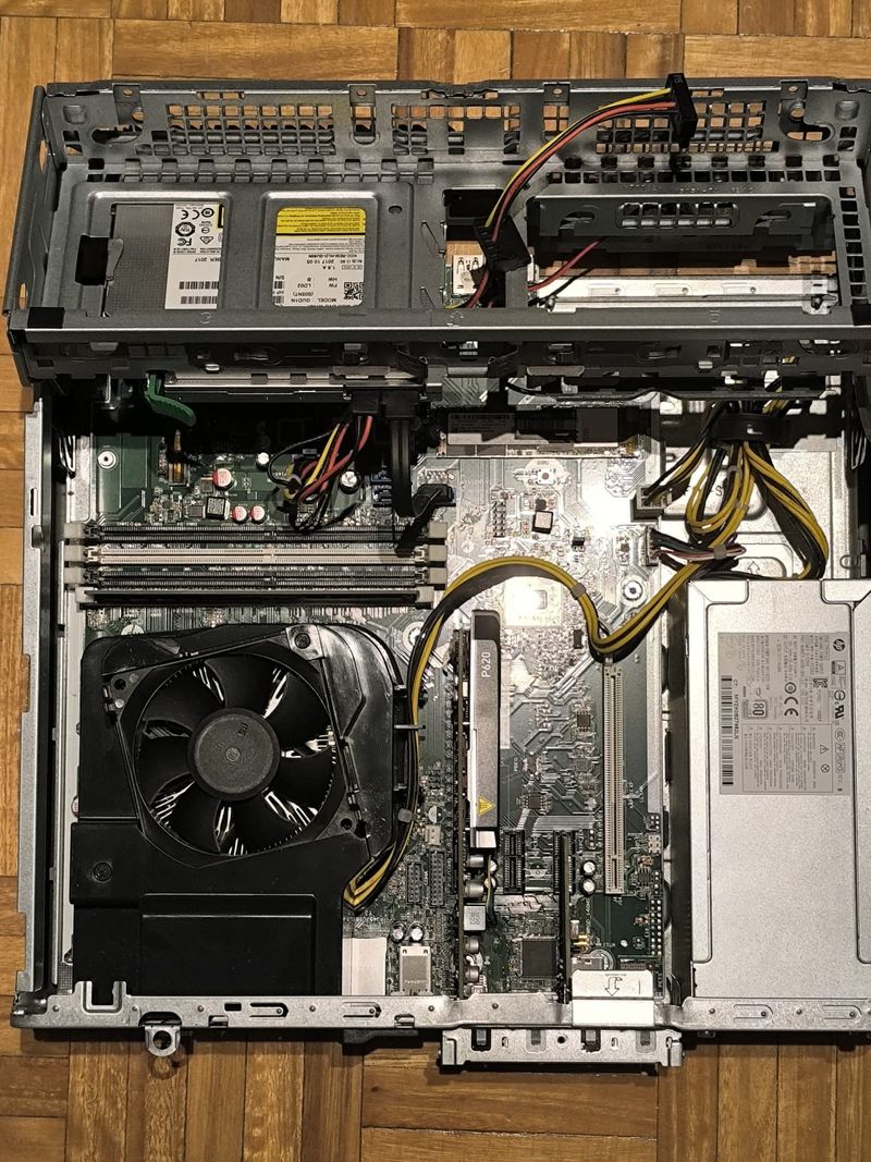 HP EliteDesk 800 G3 SFF I7 7gen (GPU opcional) afbeelding 3