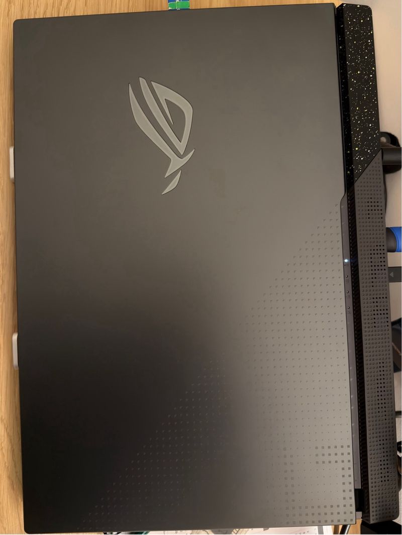 ASUS ROG Strix G17 G713RW-LL009 afbeelding 2