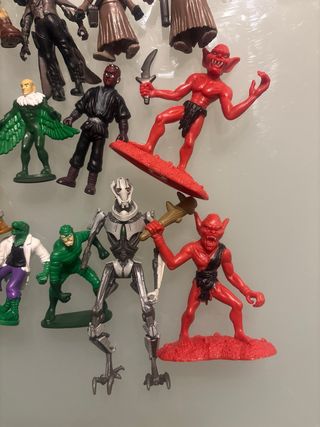 Lote Figuras Star Wars y Marvel