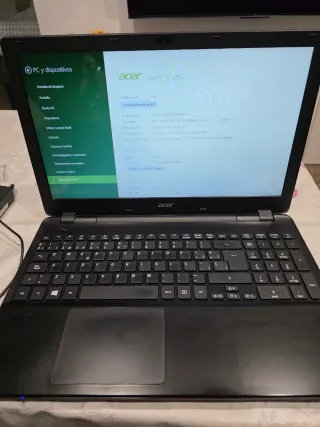 Portátil Acer E5-521G