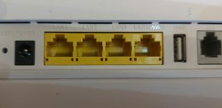 Router Sim + Wifi Huawei B315S-22 4G LTE Movistar