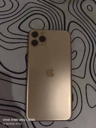 iPhone 11 Pro Max Dorado