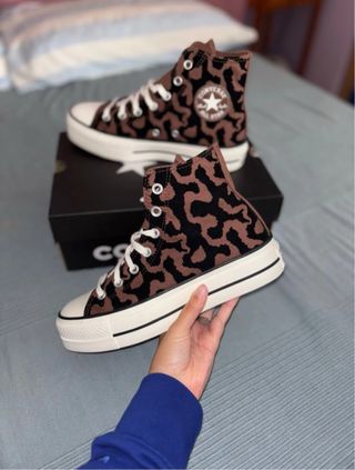 Converse plataforma leopardo talla 39