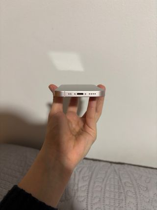 iPhone 13 mini rosa, perfetto stato, batteria 100%