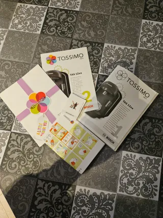 Cafetera Tassimo Vivy Roja