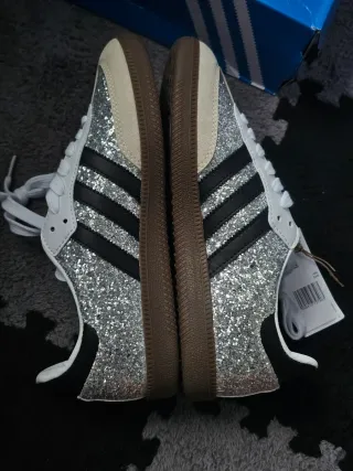 Adidas Samba OG glitter plateado